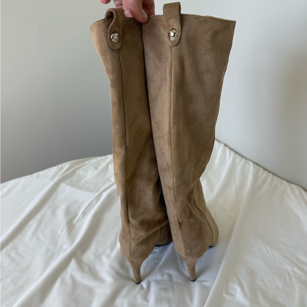Amina Blu Jessi Suede Heeled Boots size 8 US WOMENS - Picture 4 of 7